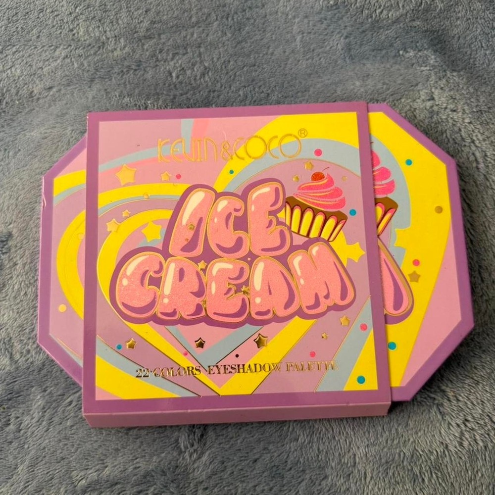 Kevin & Coco Ice Cream Eyeshadow‎ Palette